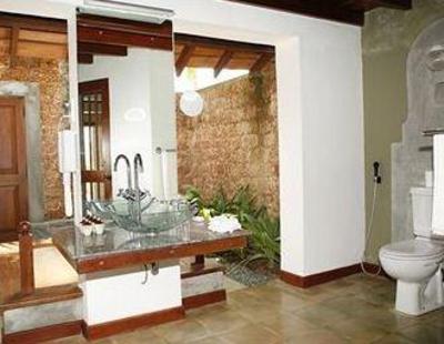 фото отеля Kosgoda Beach Resort