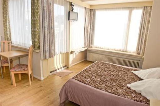 фото отеля Hotel Serge