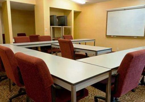 фото отеля Clarion Inn & Suites Lafayette (Indiana)