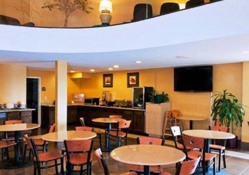 фото отеля Clarion Inn & Suites Lafayette (Indiana)