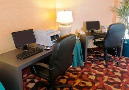 фото отеля Clarion Inn & Suites Lafayette (Indiana)