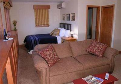 фото отеля Hotel Bristol Steamboat Springs