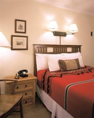 фото отеля Hotel Bristol Steamboat Springs