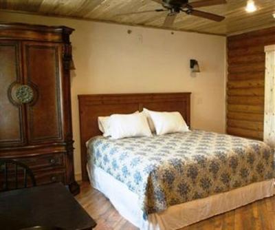 фото отеля Wapiti Lodge
