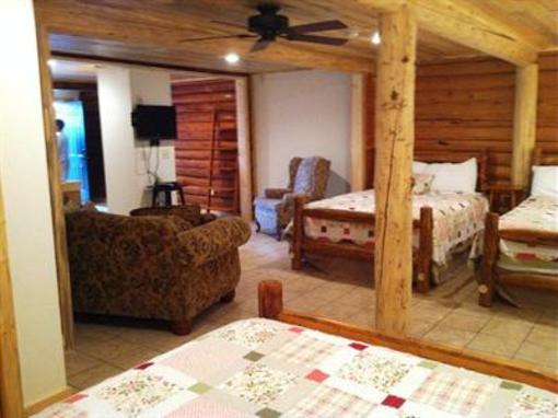 фото отеля Wapiti Lodge
