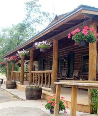 фото отеля Wapiti Lodge