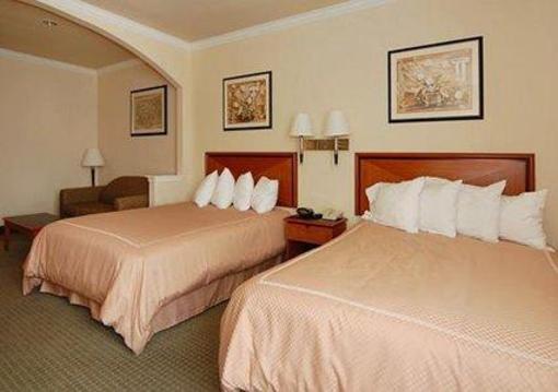 фото отеля Comfort Suites Deer Park