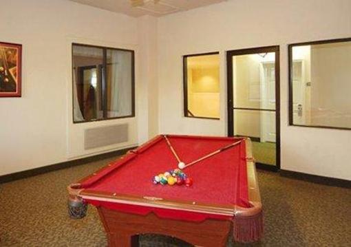 фото отеля Comfort Suites Deer Park
