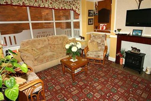 фото отеля Linroy Guest House