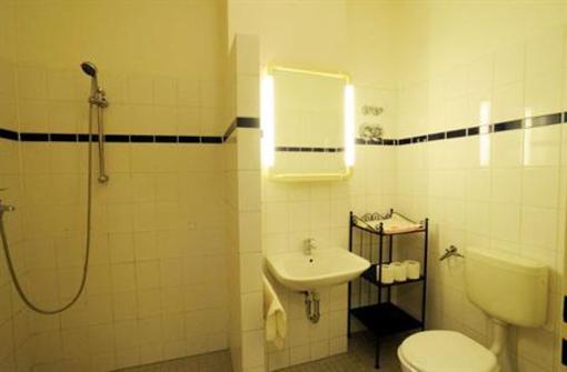 фото отеля Central Hostel Berlin