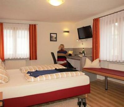 фото отеля Gasthof Hotel Krone Stuhlingen