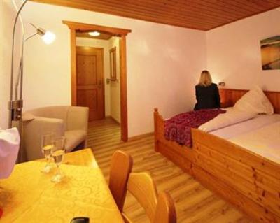 фото отеля Gasthof Hotel Krone Stuhlingen