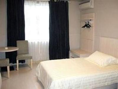фото отеля Jinjiang Inn (Changsha Wuyi Square)