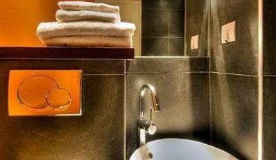 фото отеля Hotel B Paris Boulogne Billancourt