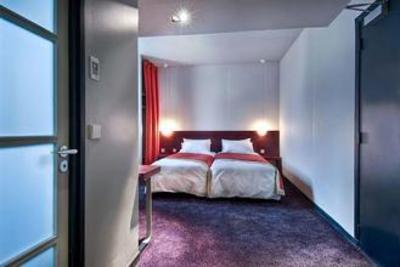 фото отеля Hotel B Paris Boulogne Billancourt