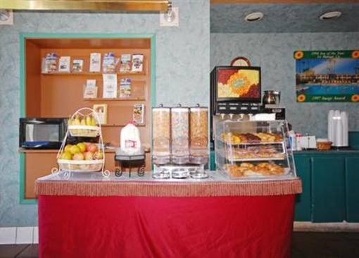 фото отеля Vagabond Inn Costa Mesa/Orange County Airport