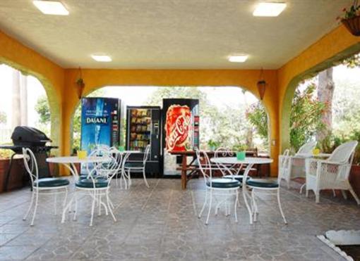 фото отеля Vagabond Inn Costa Mesa/Orange County Airport