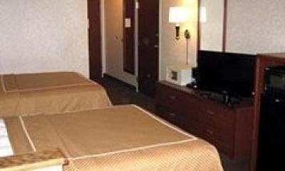 фото отеля Baymont Inn And Suites Denver West Federal Center