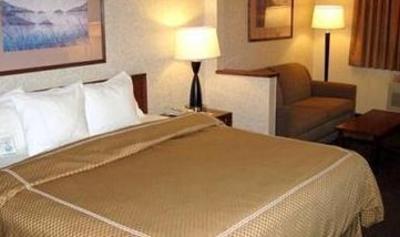 фото отеля Baymont Inn And Suites Denver West Federal Center