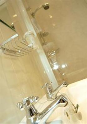 фото отеля Capri Guest House Torquay