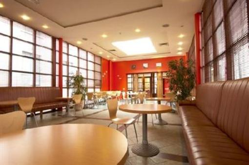 фото отеля Travelodge Derry