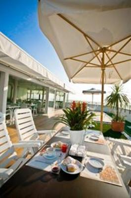 фото отеля Hotel Nettuno Bellaria-Igea Marina