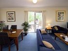 фото отеля Hawthorn Gardens Serviced Apartments