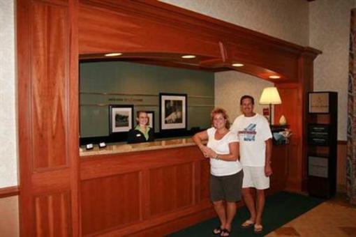 фото отеля Hampton Inn & Suites East Lansing Okemos