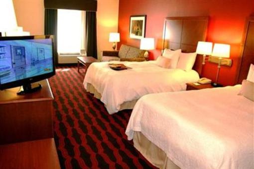 фото отеля Hampton Inn & Suites East Lansing Okemos