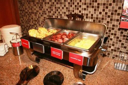 фото отеля Hampton Inn & Suites East Lansing Okemos