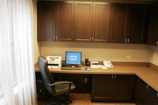 фото отеля Hampton Inn & Suites East Lansing Okemos