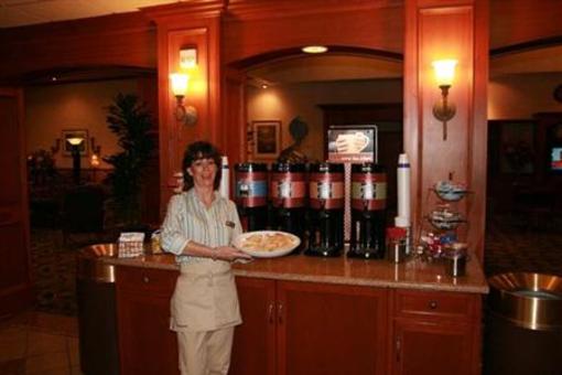 фото отеля Hampton Inn & Suites East Lansing Okemos