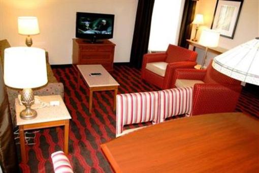 фото отеля Hampton Inn & Suites East Lansing Okemos