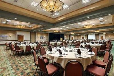фото отеля Embassy Suites Hotel Little Rock