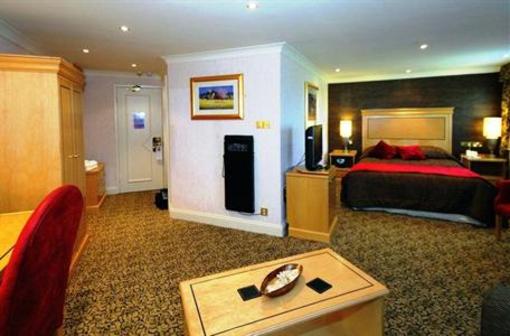 фото отеля BEST WESTERN Forest Hills Hotel