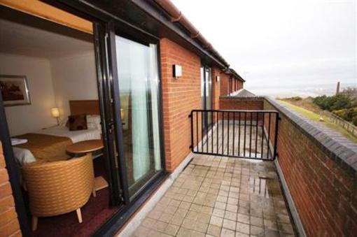 фото отеля BEST WESTERN Forest Hills Hotel