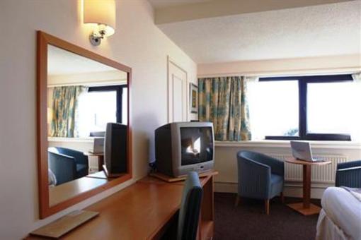 фото отеля BEST WESTERN Forest Hills Hotel