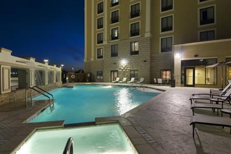фото отеля Hilton Garden Inn Dallas Lewisville