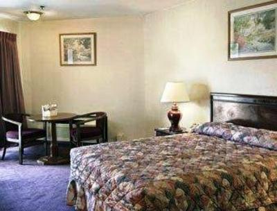 фото отеля Americas Best Value Inn of Novato