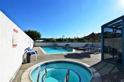 фото отеля Americas Best Value Inn of Novato
