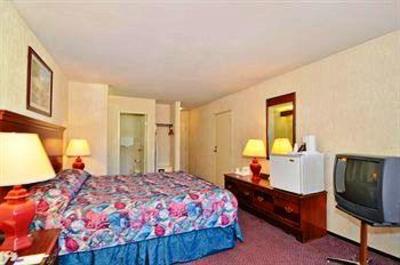 фото отеля Americas Best Value Inn of Novato