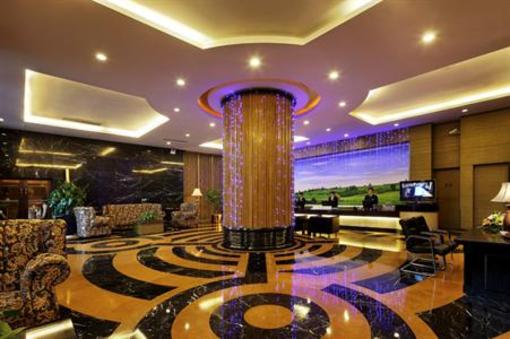 фото отеля Maple Leaf City Hotel