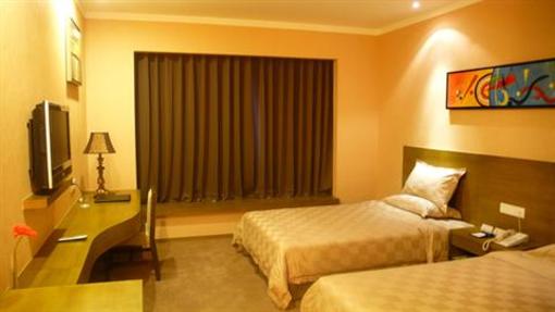 фото отеля Maple Leaf City Hotel