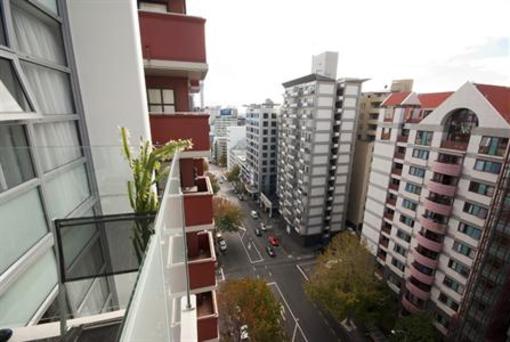 фото отеля Tetra Waldorf Budget Apartments