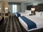 фото отеля Holiday Inn Express Hotel & Suites Kansas City Airport