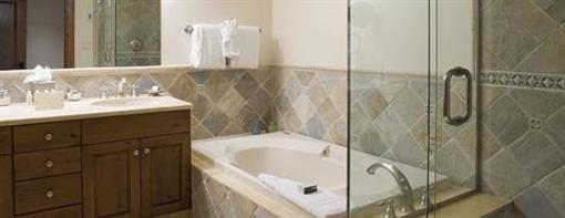 фото отеля Vail Mountain Lodge & Spa