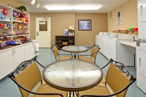 фото отеля Candlewood Suites Albuquerque