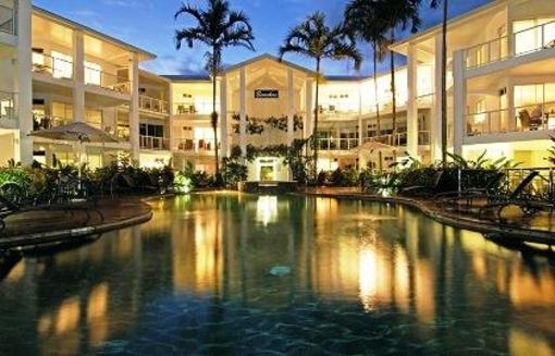 фото отеля Latitude 16 Port Douglas Coral Apartments
