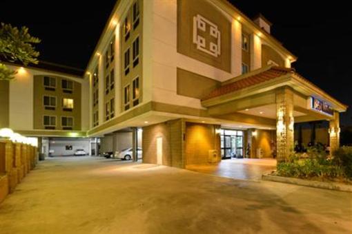 фото отеля BEST WESTERN of Long Beach