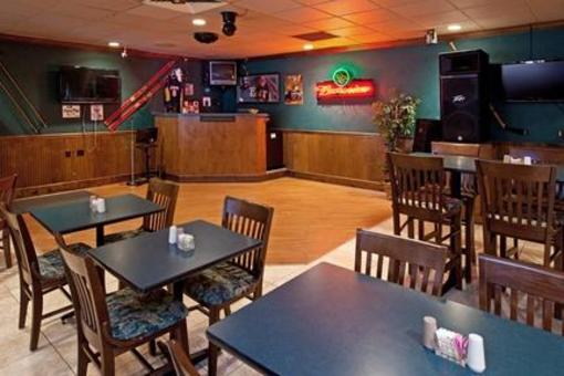 фото отеля Holiday Inn Dayton Northwest